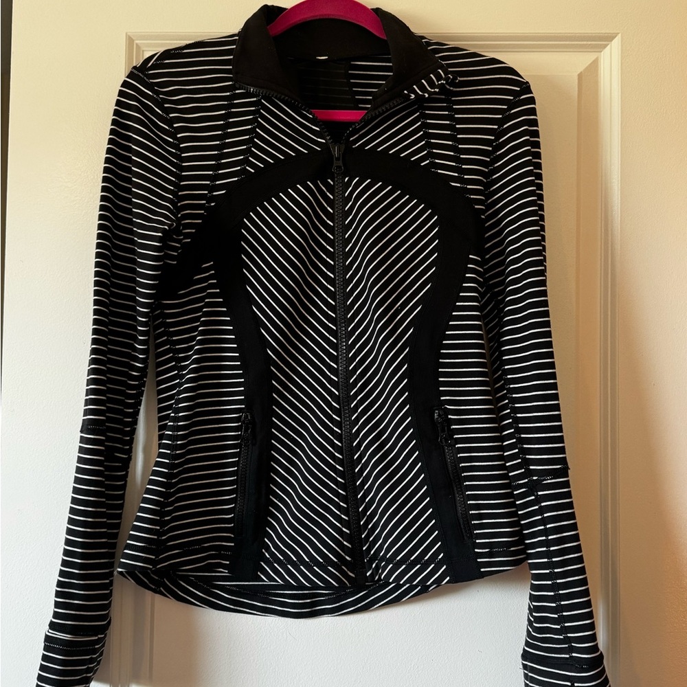 lululemon Define Jacket Sz 8 Parallel Stripe Blac… - image 10